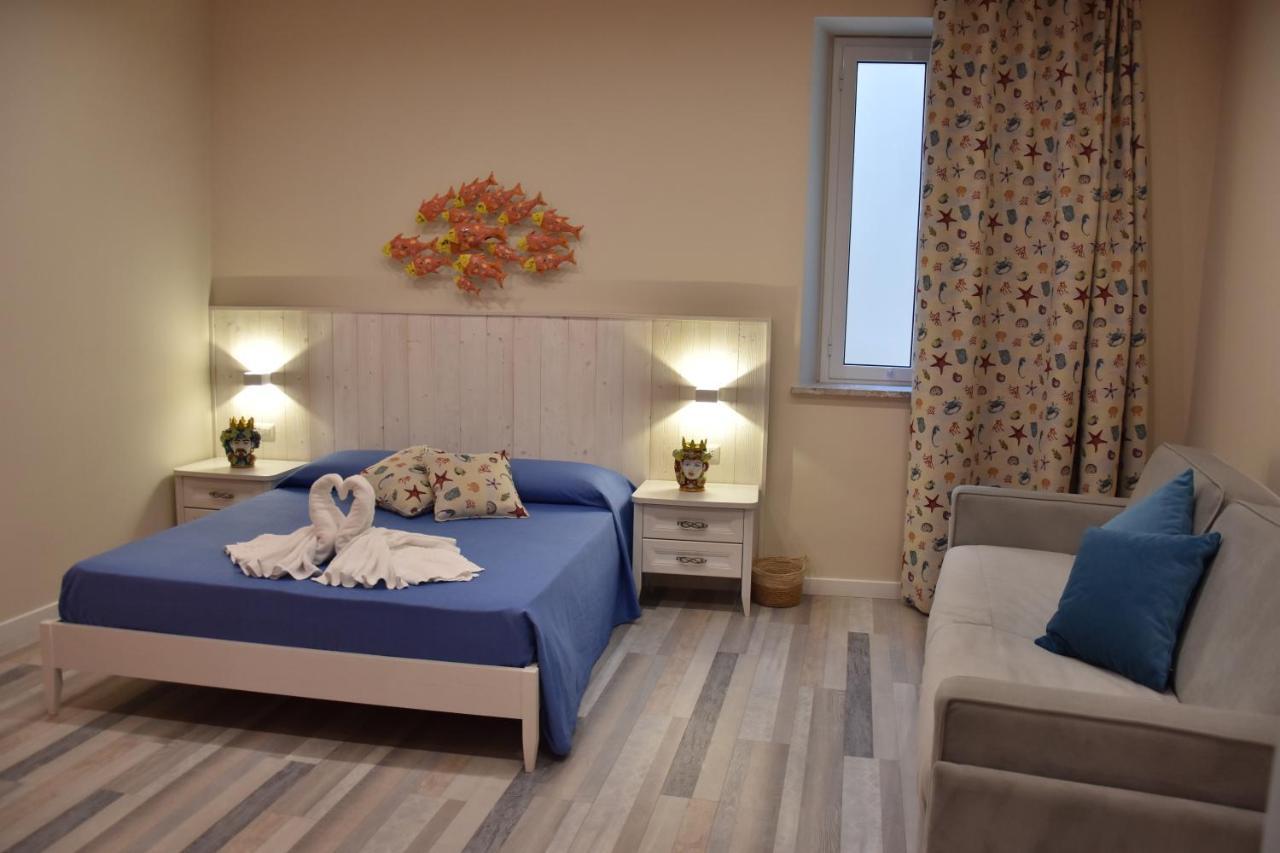 B&B Marina Blu Giardini Naxos Exterior foto